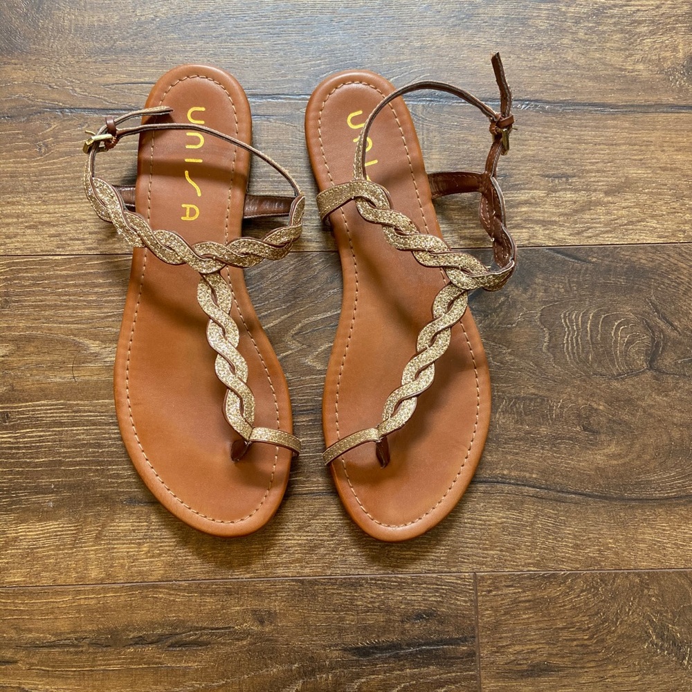 Dress sandals
